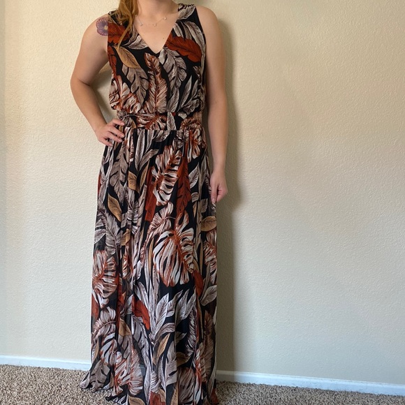 Feather print maxi dress - Picture 3 of 5
